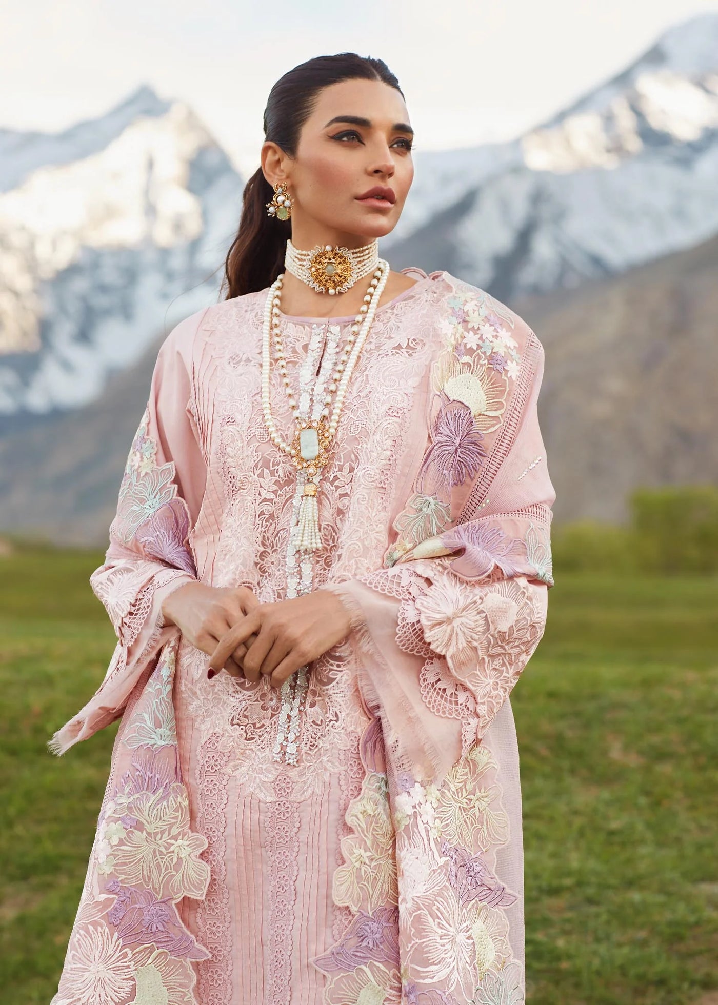 Crimson Unstitched 3 Piece Embroidered Lawn Suit 4B-Blush - Summer Collection D & M COLLECTION AND NIZAMI JEWELRY