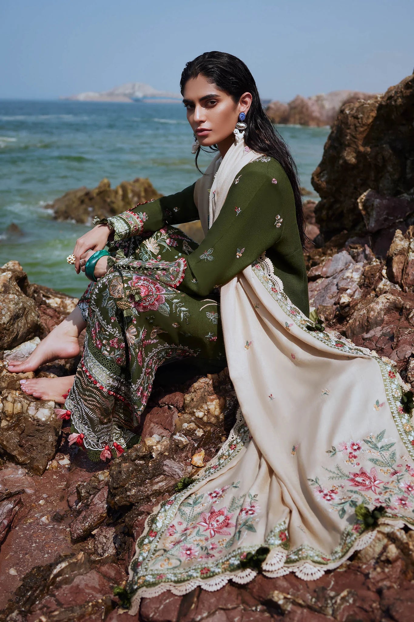 Elan Unstitched 3 Piece Embroidered Karandi Suit EL23UW EW23-03 Cora - Winter Collection