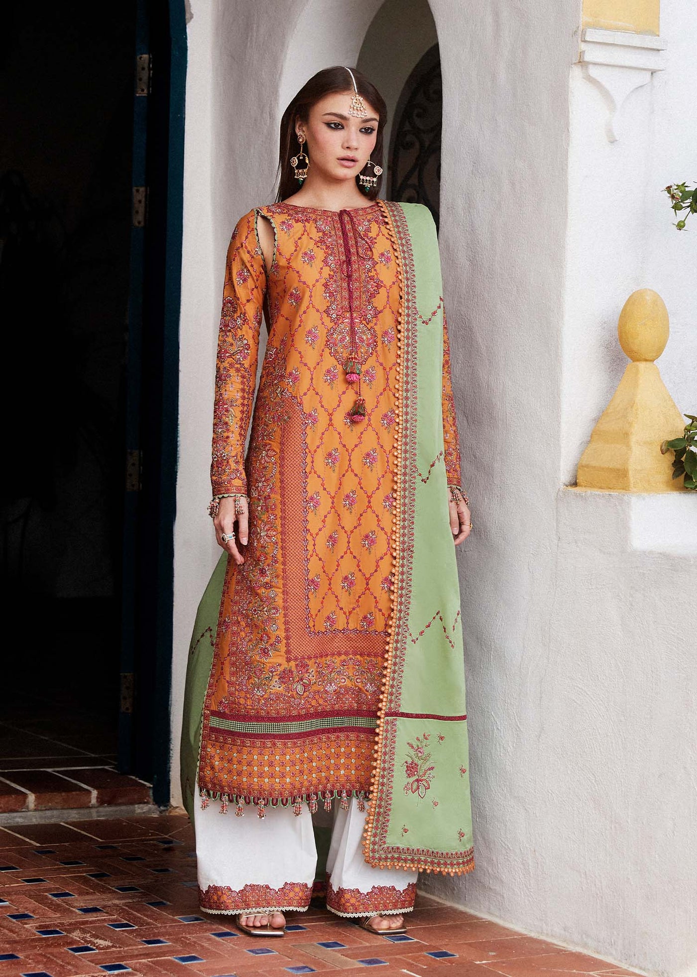 Hussain Rehar Stitched 3 Piece Embroidered Lawn Suit HRR24EL AMIRA - Luxury Collection