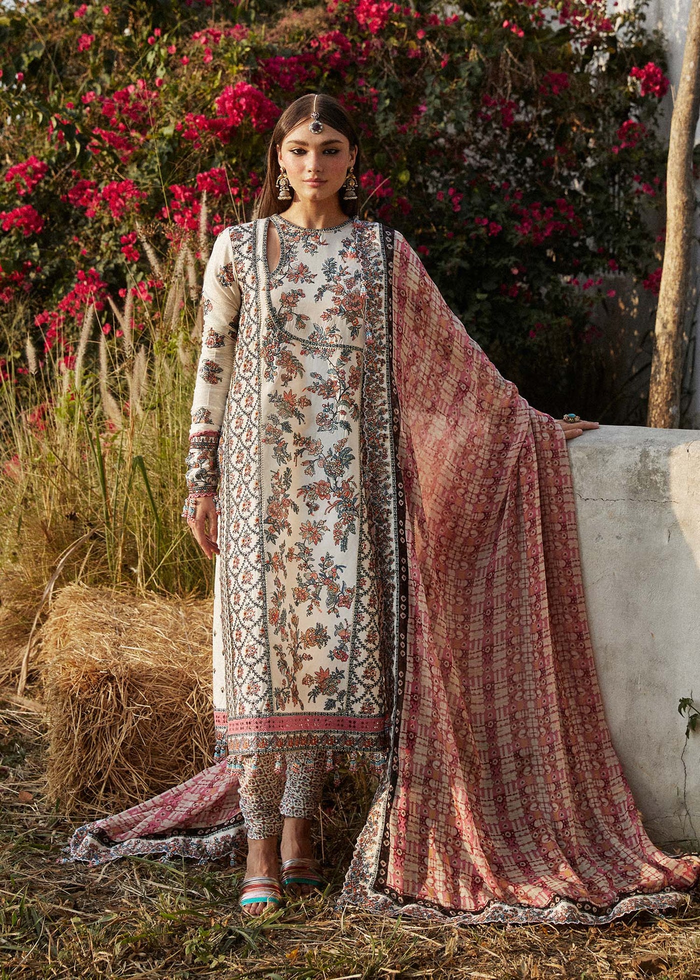 Hussain Rehar Stitched 3 Piece Embroidered Lawn Suit HRR24EL ELARA - Luxury Collection