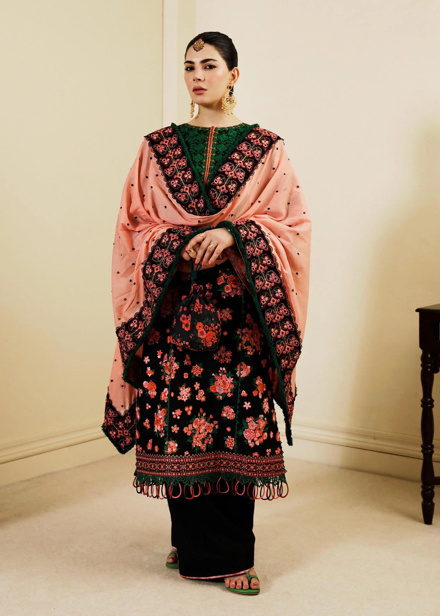 Hussain Rehar Unstitched 3 Piece Embroidered Lawn Suit - Noir - Spring / Summer Collection D & M COLLECTION AND NIZAMI JEWELRY