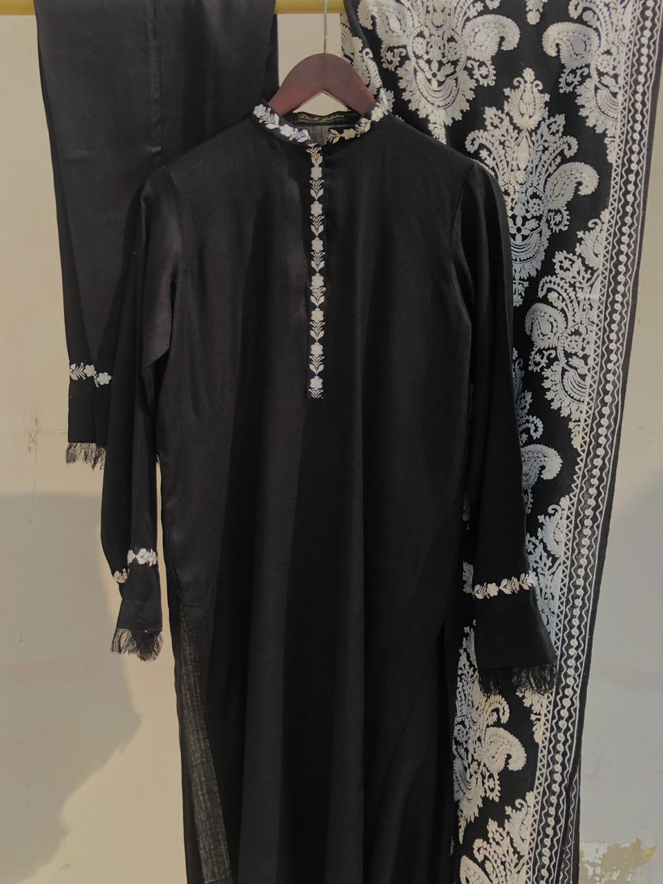 Stitched 3 Piece Khaddar Ensemble Paired With Beautiful Embroidered Shawl - Black - Luxury D&M Signature Eid Collection