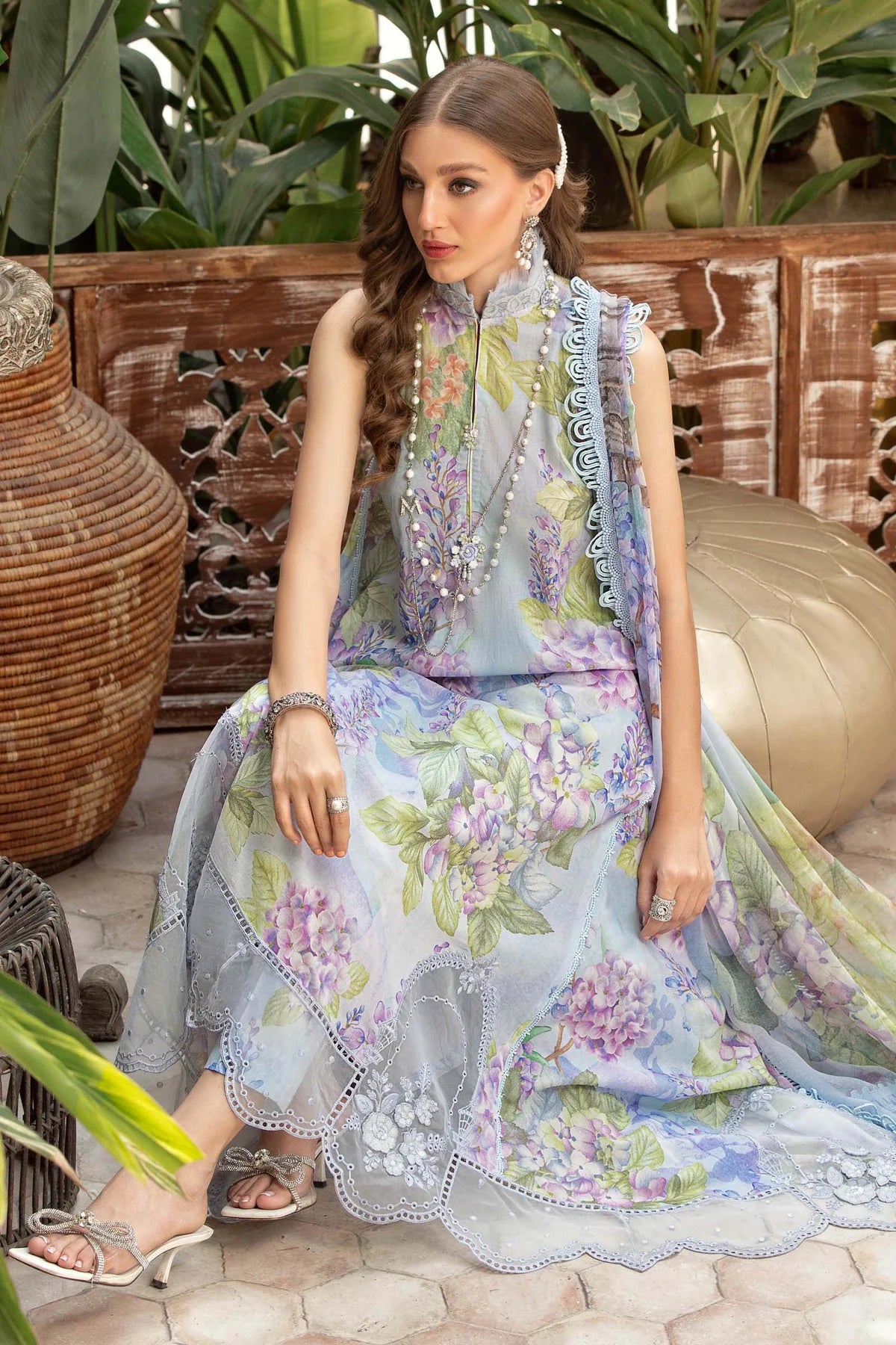 M.Prints By Maria B Unstitched 3 Piece Embroidered Lawn Suit - MPT-01-B - Summer Eid Collection D & M COLLECTION AND NIZAMI JEWELRY