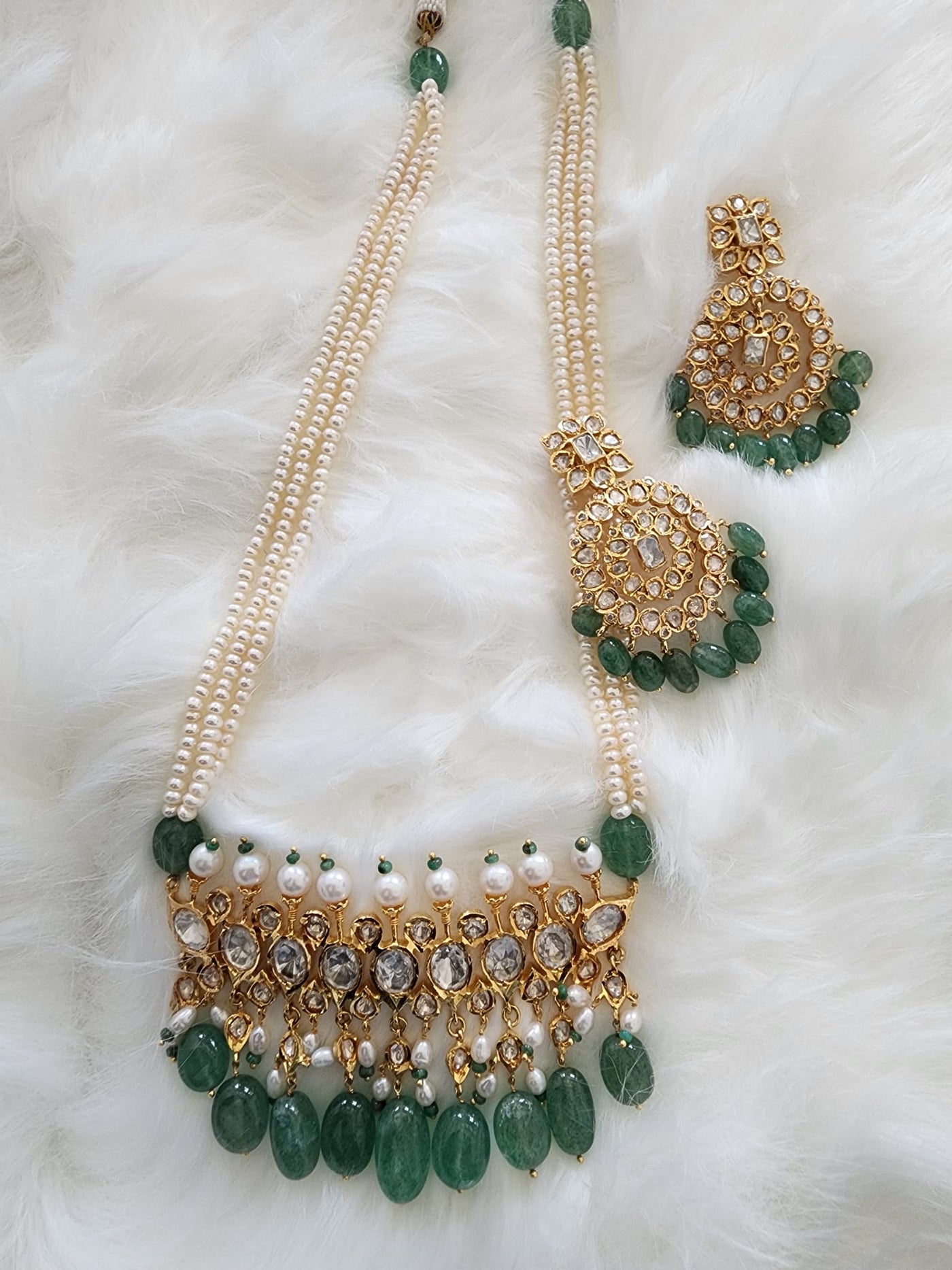 Made on 6 Carat Gold Real Emerald, Mozinite Stone, Uncut Polki and Real Water Pearls S-06 D & M COLLECTION AND NIZAMI JEWELRY