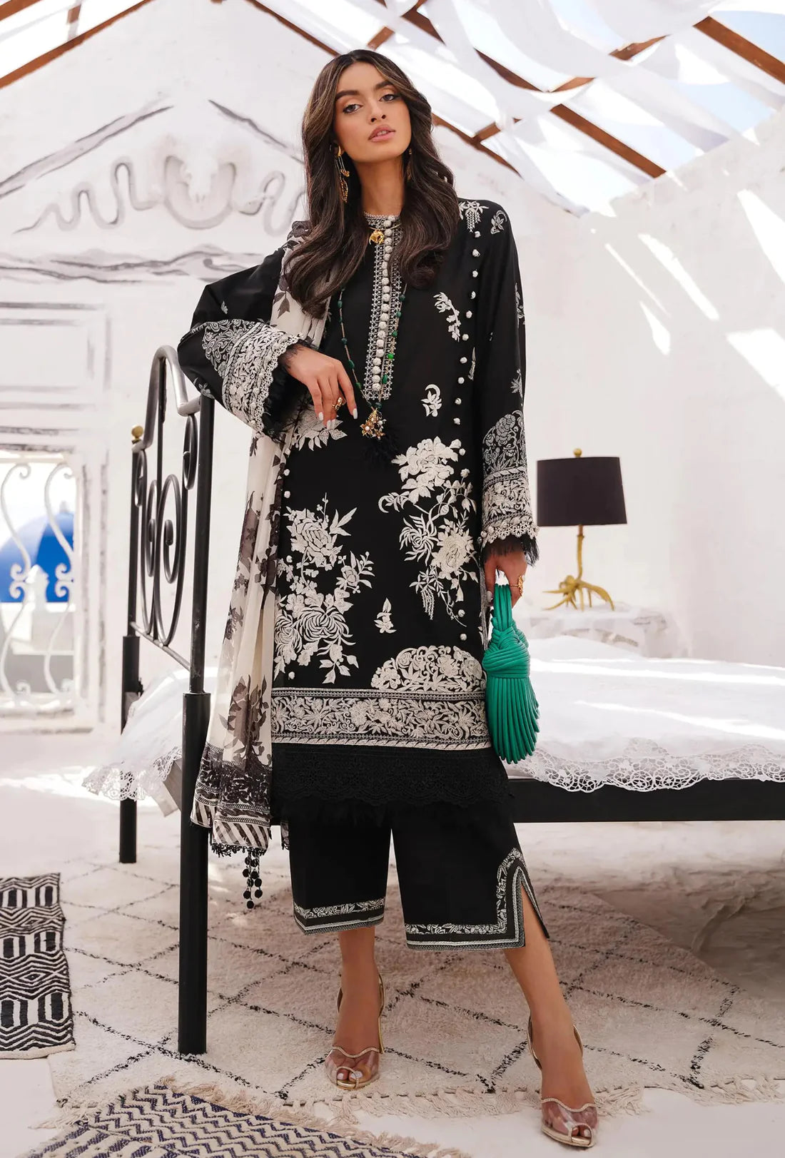 Muzlin By Sana Safinaz Stitched 3 Piece Embroidered Lawn Suit SS24MZ 7A - Spring Summer Collection