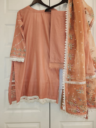 Sobia Nazir Stitched 3 Piece Embroidered Lawn Suits - 9A - Luxury Summer Collection D & M COLLECTION AND NIZAMI JEWELRY