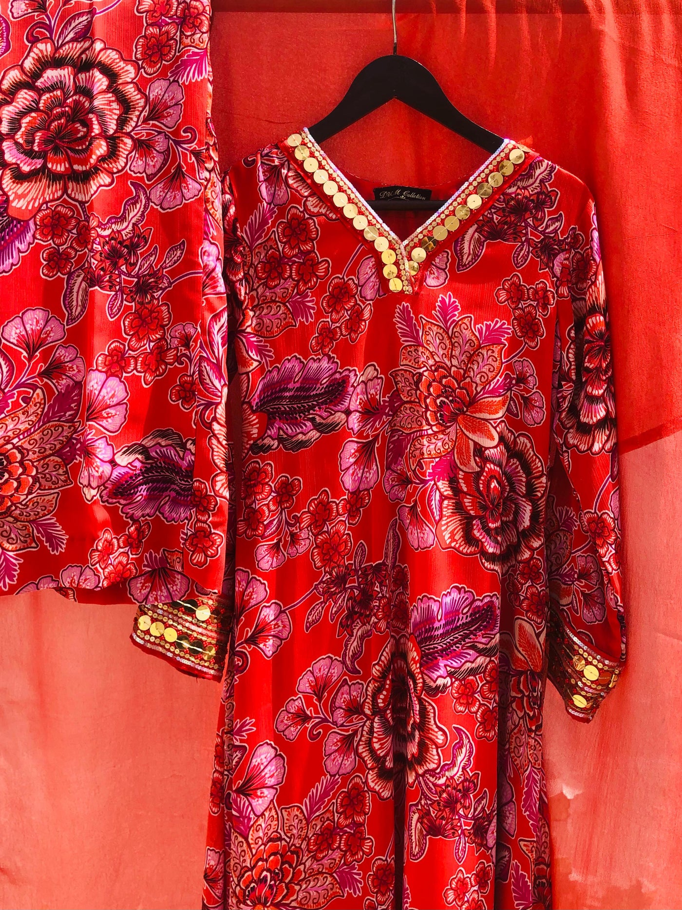 Stitched 3 Piece Printed Chiffon Suit SEC01 - Luxury D&M Signature Eid Collection MEDIUM