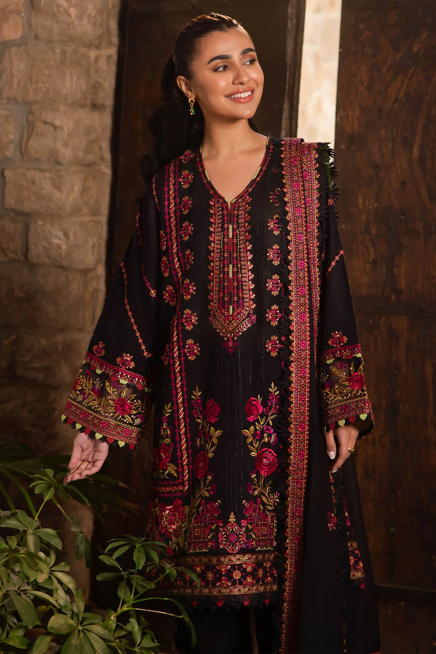 Zaha By Khadijah Shah Stitched 3 Piece Embroidered Lawn Suit ZKS24F ZL24-08 B ZEL - Festive Collection