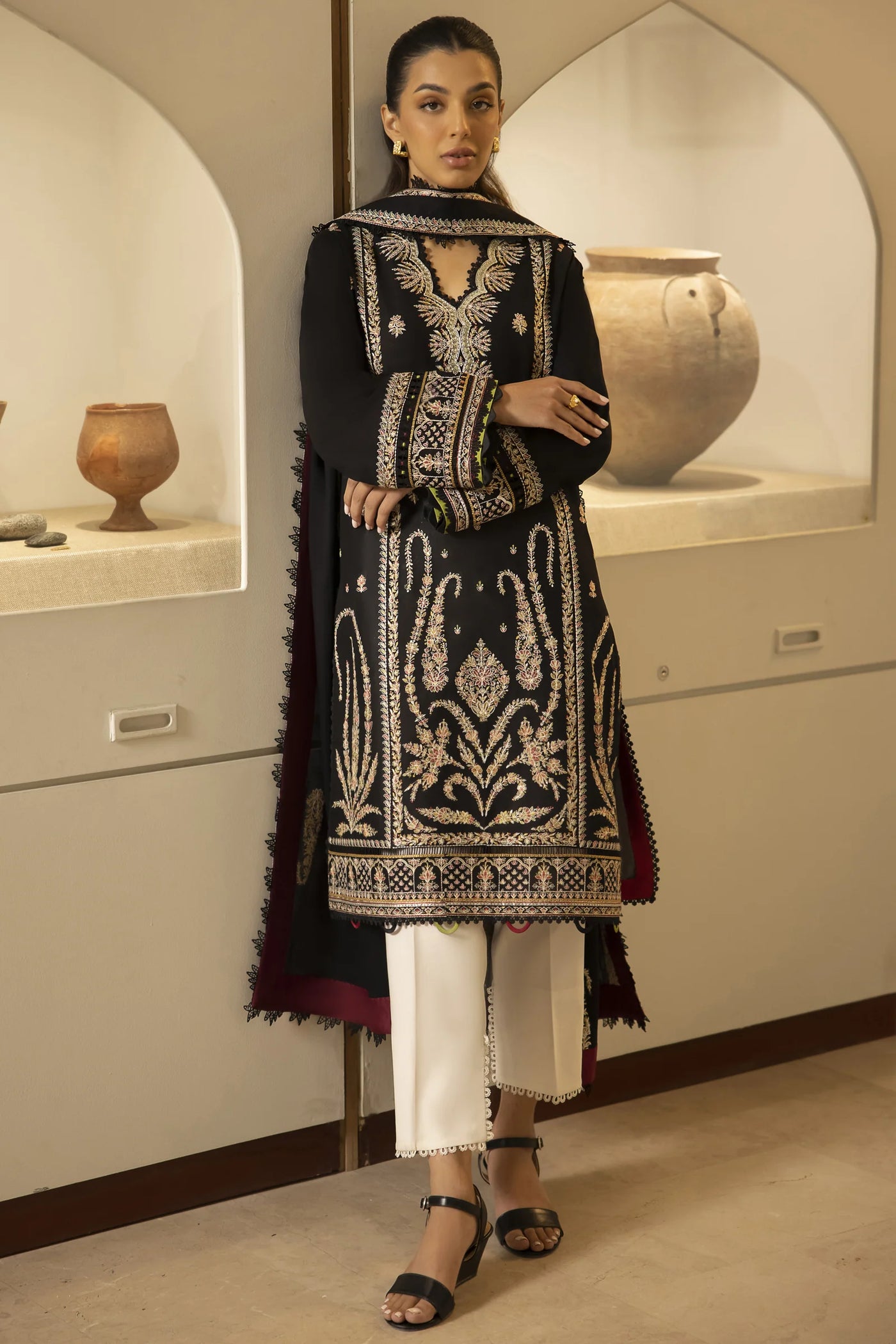 Zaha By Khadijah Shah Stitched 3 Piece Embroidered Lawn Suit ZKS24F ZL24-09 B ELANIA - Festive Collection