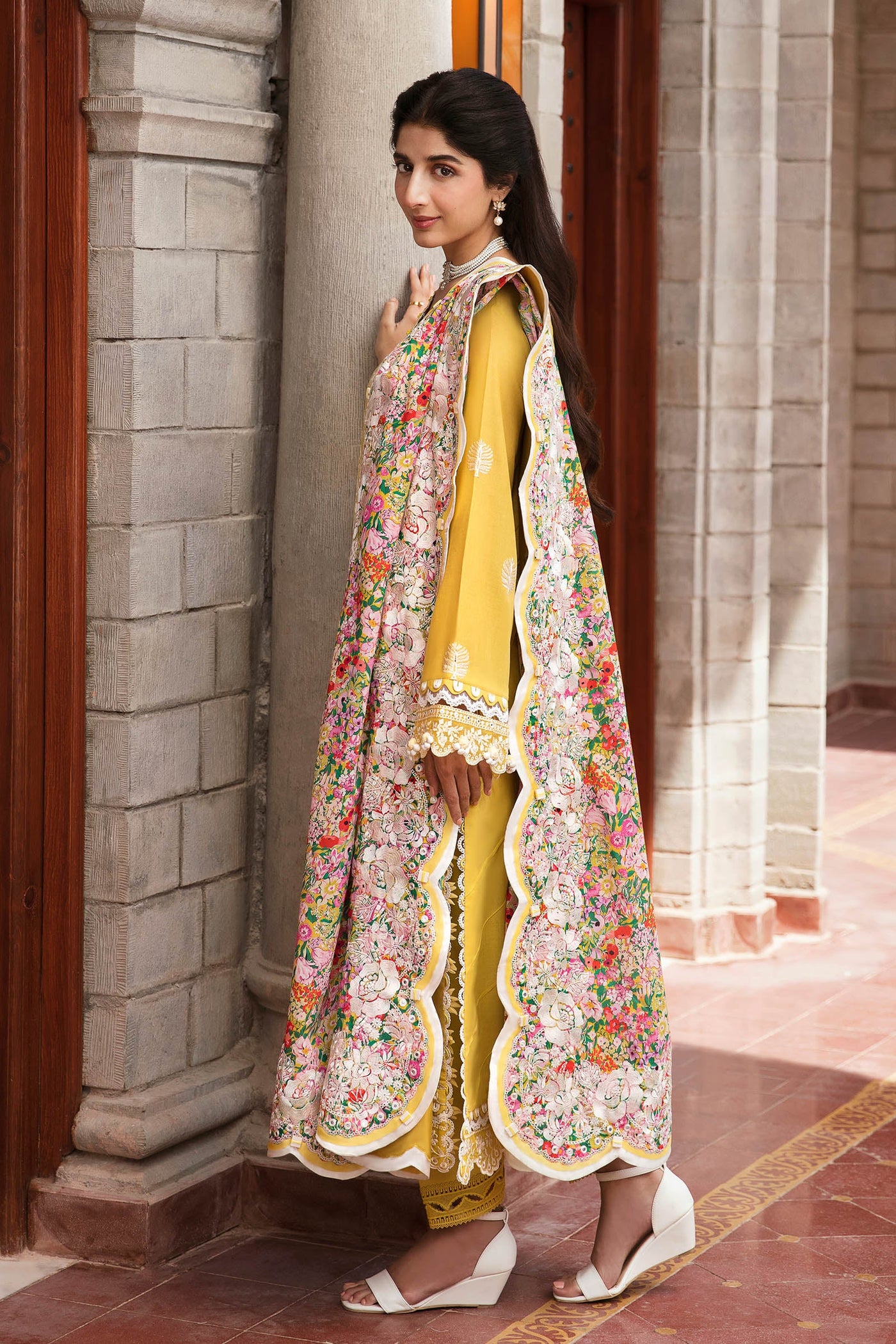 Zaha By Khadijah Shah Unstitched 3 Piece Embroidered Lawn Suit - ZF23-01-Fereshteh - Festive Collection D & M COLLECTION AND NIZAMI JEWELRY