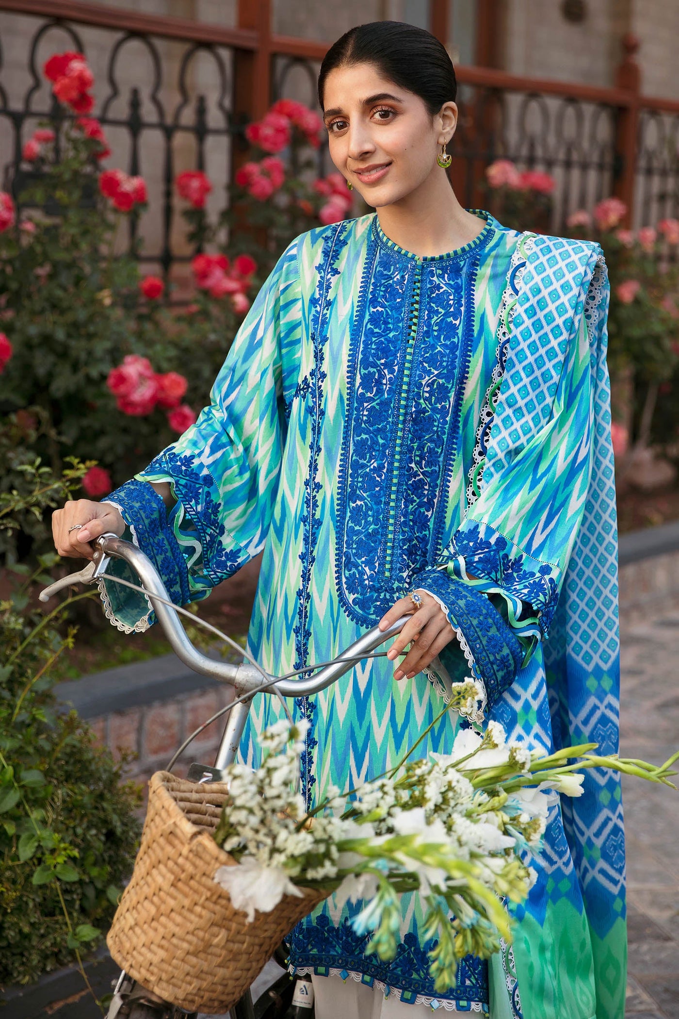 Zaha By Khadijah Shah Unstitched 3 Piece Embroidered Lawn Suit - ZF23-10-Aysel - Festive Collection D & M COLLECTION AND NIZAMI JEWELRY