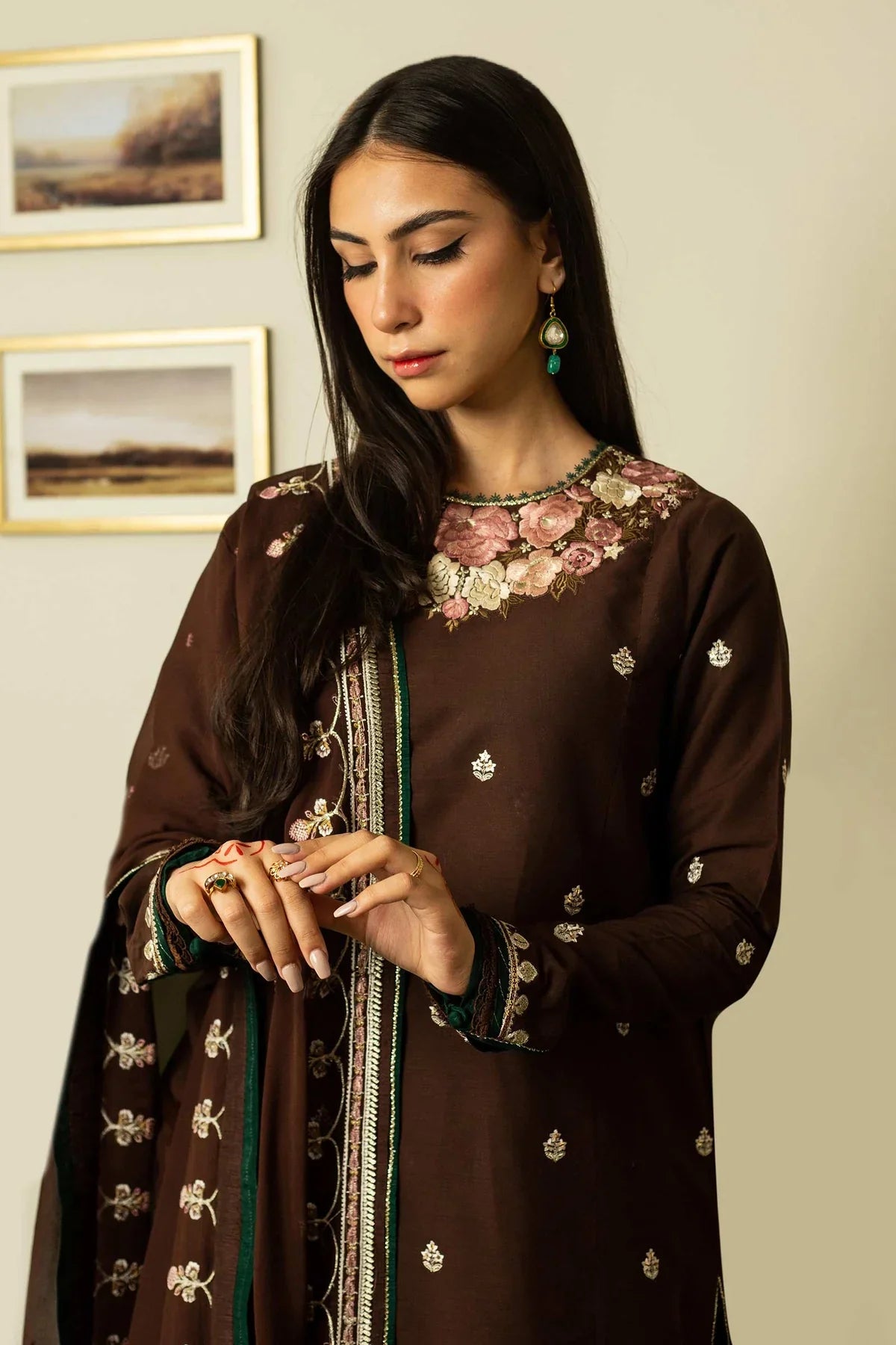 Zara Shahjahan Stitched 3 Piece Embroidered Suit ZEL23-V2-D4 - Summer Collection D & M COLLECTION AND NIZAMI JEWELRY