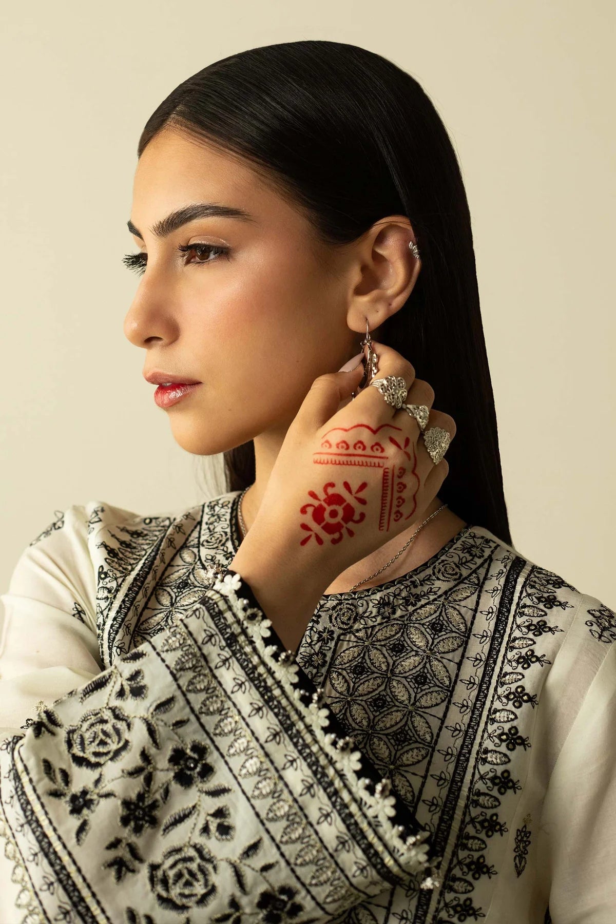 Zara Shahjahan Unstitched 3 Piece Embroidered Suit ZEL23-V2-D5 - Summer Collection D & M COLLECTION AND NIZAMI JEWELRY