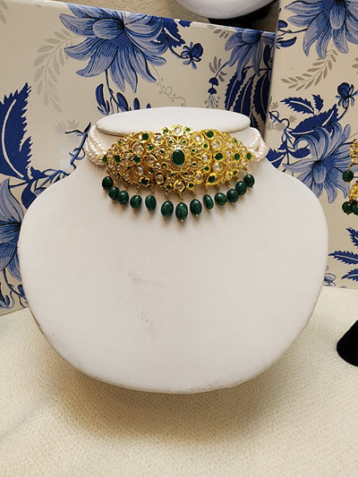 Made on 6 Carat Gold - Real Pearls, Semi Real Emerald and Polki S-86