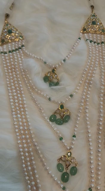 Hyderabadi Traditional Sath Ladah Made on 6 Carat Gold Real Water Pearls and Real Emerald and Polki S-13