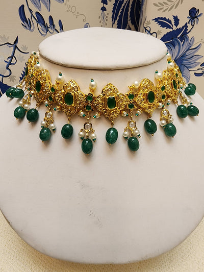 Semi Precious Set - Semi Precious Emerald and Semi Real Pearls S-92